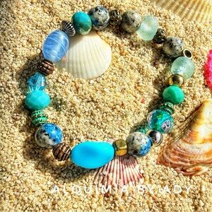 DOPAMINE +Multicolored Beaded Bracelet | TURQUOISE & GOLD